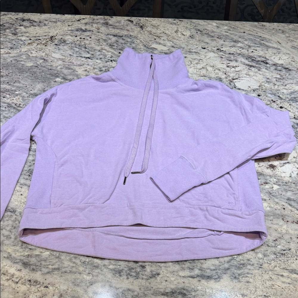 Like new!  Sweaty Betty Light Purple Turtleneck Sweater sweatshirt size small